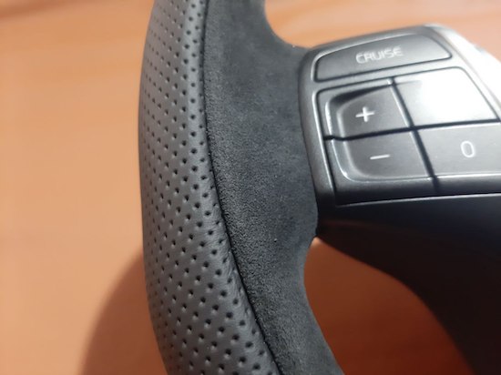 Перетяжка руля volvo алькантарой